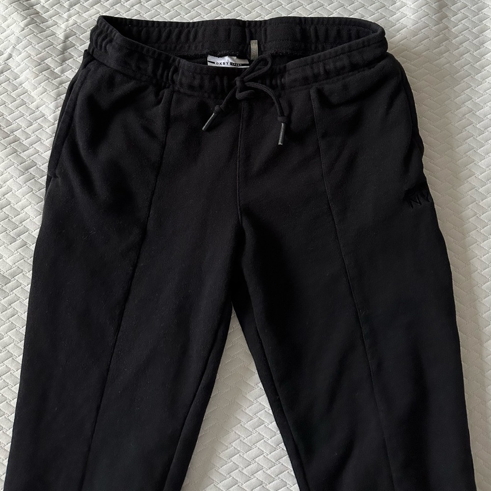 BLACK JOGGERS // DKNY SPORT // SIZE SMALL